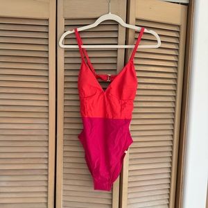 NWT Summersalt pink swimsuit